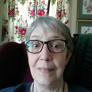 Meet your Posher, Candace